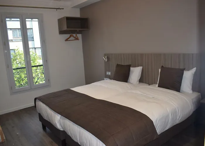 Отель Puy De Dome 3*