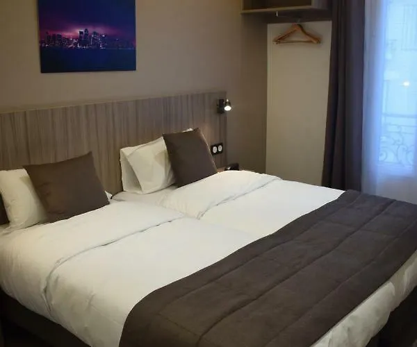 Puy De Dome Отель
