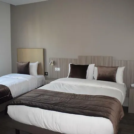 Puy De Dome 3* Paryż