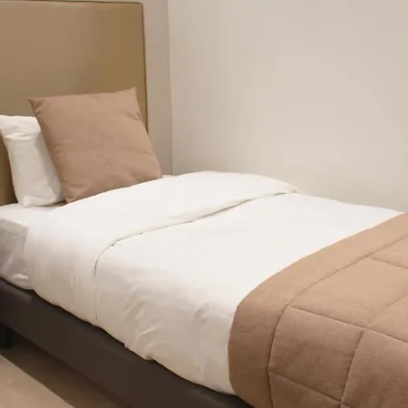 Puy De Dome Hotel Paris