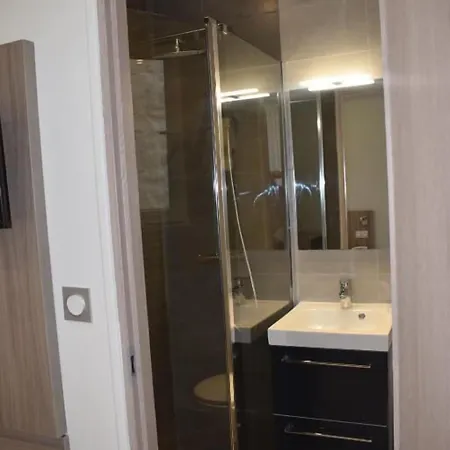 Hotell Puy De Dome Paris