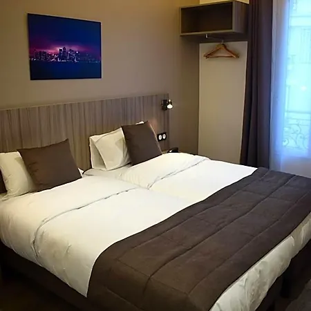 Hotel Puy De Dome París