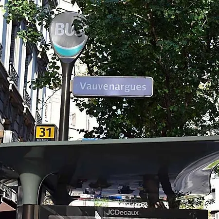 Puy De Dome Szálloda Párizs