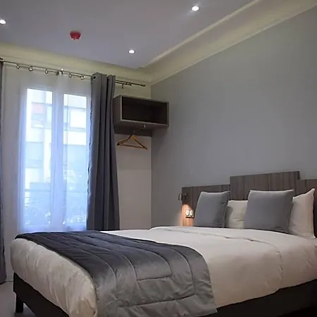 Puy De Dome Szálloda 3*