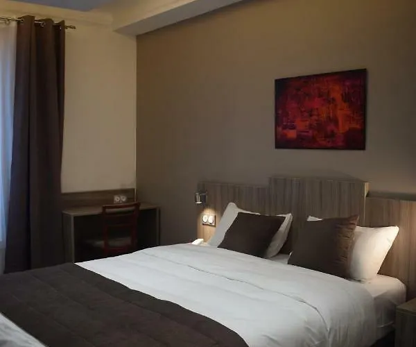 Hotel Puy De Dome 3*