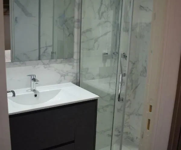 Hotel Puy De Dome 3*