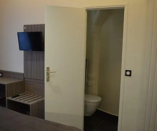 Hotel Puy De Dome París