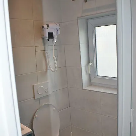 Puy De Dome 3* باريس